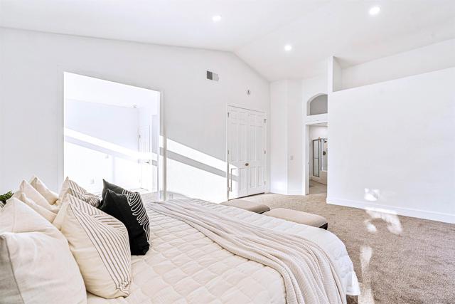 4943 Marin Dr, Oceanside CA: https://media.crmls.org/mediaz/50dd3350-8895-4405-b1bc-b8216a575e9a.jpg