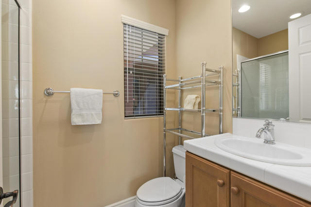 Image 25 of 45 For 48420 Big Horn Drive
