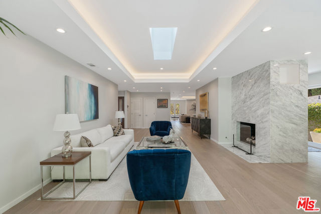 2829 Westbrook Avenue, Los Angeles CA: https://media.crmls.org/mediaz/50de541a-81c0-46cb-b02c-4b6737bbd667.jpg