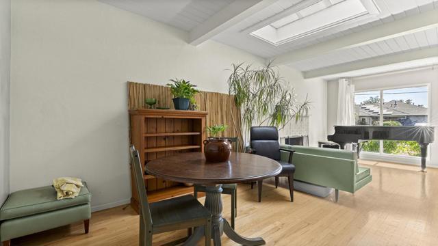 848 Kenneth Avenue, Campbell CA: https://media.crmls.org/mediaz/50ded47b-e673-4a13-a810-4e3c169ac9a3.jpg