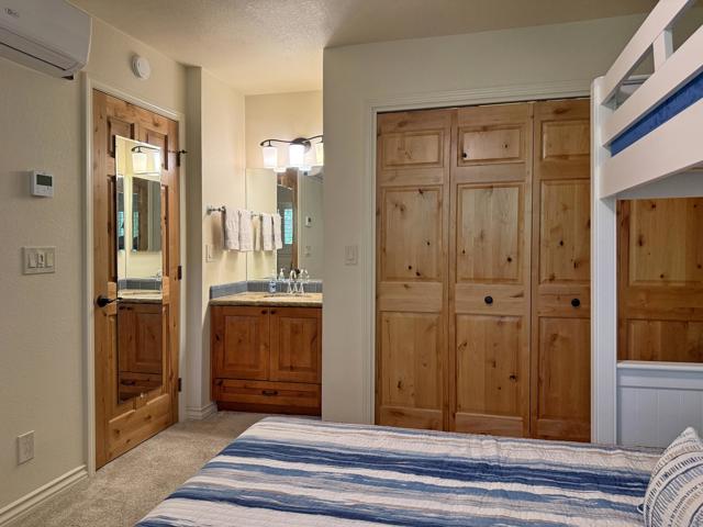 Detail Gallery Image 19 of 42 For 941 D Avenue, Coronado,  CA 92118 - 2 Beds | 1 Baths