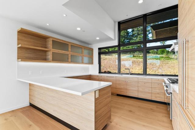 600 Sea View Terrace, La Selva Beach CA: https://media.crmls.org/mediaz/50e0b612-344d-4506-90de-a79df0cc5a91.jpg