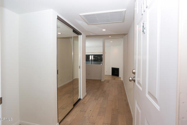 2491 Purdue Avenue, Los Angeles CA: https://media.crmls.org/mediaz/50e2cfad-dbdd-4aec-8840-cc9b0417a058.jpg