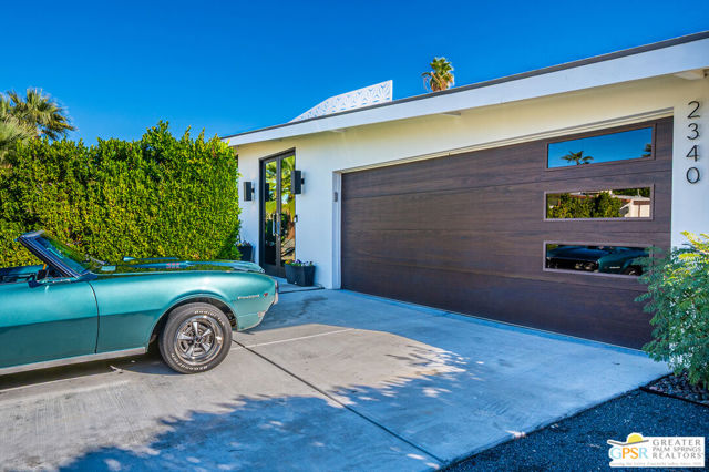 Image 5 of 64 For 2340 Duane Road