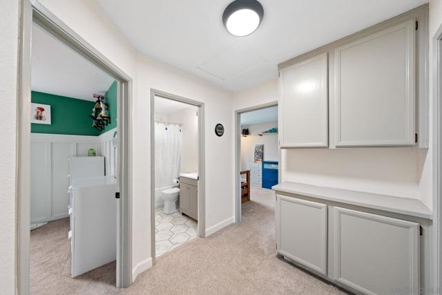 10424 Nubbin Ct, Santee CA: https://media.crmls.org/mediaz/50e32508-6a27-4bbe-ab68-80e818da2c3a.jpg