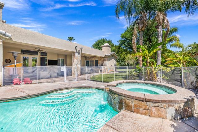 19 Sherwood Road, Rancho Mirage, CA 92270