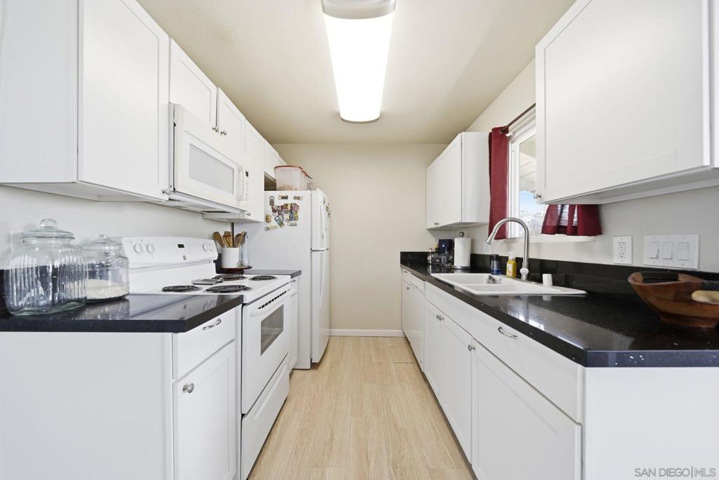 3870 37th St - photo 3