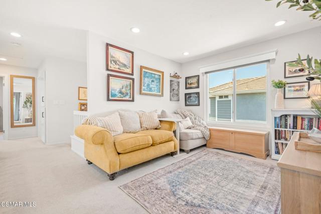 2758 Briarpatch Drive, Simi Valley CA: https://media.crmls.org/mediaz/50e6aa64-d818-4908-a720-413743cc8f5f.jpg