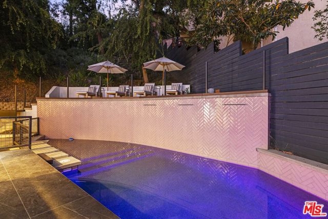 3873 Berry Drive, Studio City CA: https://media.crmls.org/mediaz/50e79080-2674-45ce-b1b7-9dc833b60ced.jpg