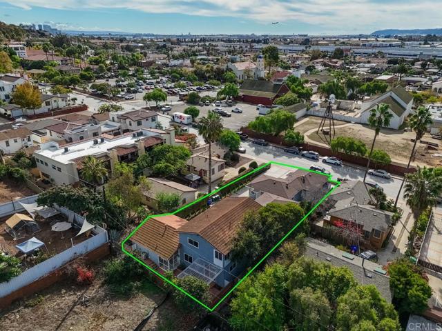 Detail Gallery Image 37 of 69 For 2634 38 Juan St, San Diego,  CA 92110 - 5 Beds | 4 Baths