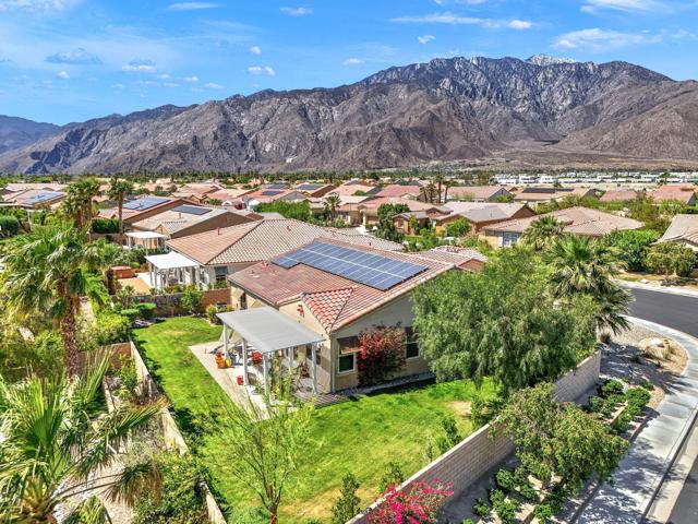 3766 Cassia Trail, Palm Springs CA: https://media.crmls.org/mediaz/50e92366-d528-4fdb-9be9-a2bf091654c4.jpg