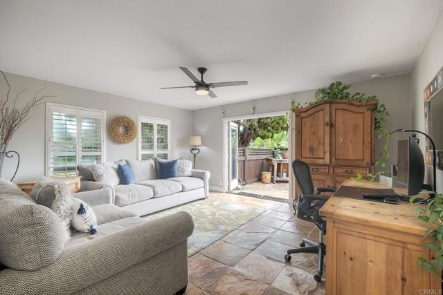 Detail Gallery Image 9 of 37 For 2017 Caracol Ct, Carlsbad,  CA 92009 - 3 Beds | 2/1 Baths