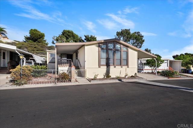 Detail Gallery Image 2 of 24 For 1925 Otay Lakes Rd #136,  Chula Vista,  CA 91913 - 3 Beds | 3 Baths