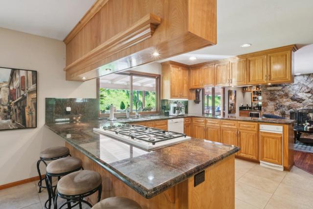 Image 28 of 72 For 1243 Hidden Mountain Drive