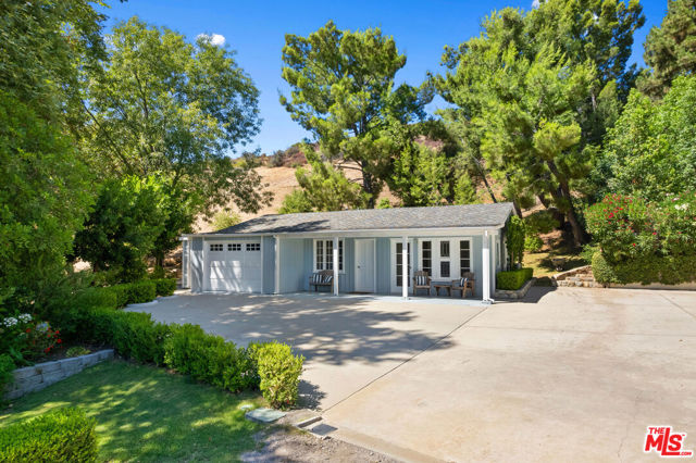 33269 Mulholland Highway, Malibu, California 90265, 4 Bedrooms Bedrooms, ,4 BathroomsBathrooms,Single Family Residence,For Sale,Mulholland,24429209