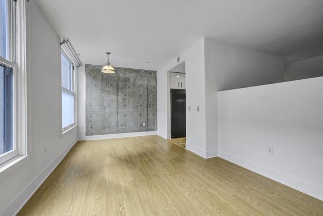 74 New Montgomery Street, San Francisco CA: https://media.crmls.org/mediaz/50f200c9-b7ef-451f-8722-48ca2f9d598b.jpg