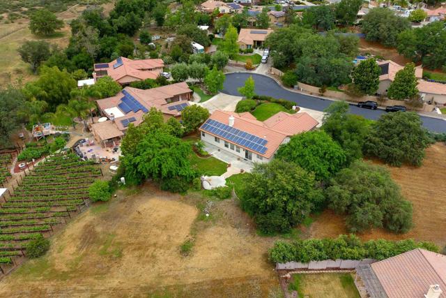 Detail Gallery Image 9 of 49 For 23425 Mountain Peak Rd, Ramona,  CA 92065 - 3 Beds | 2 Baths