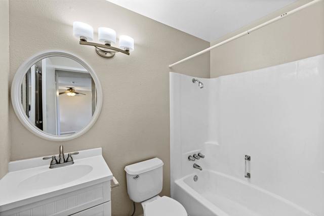 1866 Forestdale Drive, Encinitas CA: https://media.crmls.org/mediaz/50f5c9ea-b354-4e9f-9ff7-9a81a1682c25.jpg