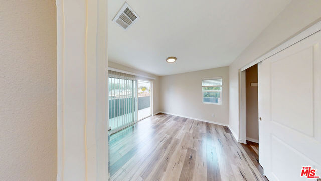 15031 15033 Hartland Street, Van Nuys CA: https://media.crmls.org/mediaz/50f6584f-31df-40fb-be80-3bdc009f5548.jpg