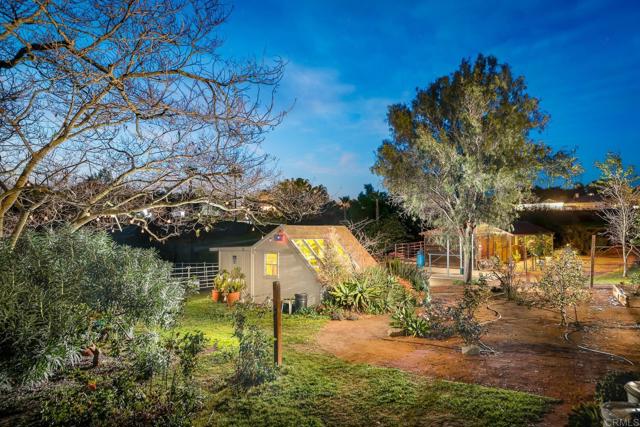 Detail Gallery Image 37 of 58 For 30837 Palomar Vista Dr, Valley Center,  CA 92082 - 4 Beds | 3 Baths