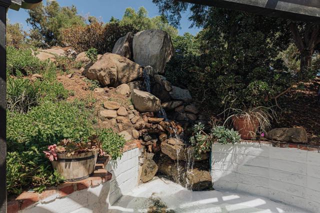 Image 53 of 69 For 1704 Balanced Rock Ln