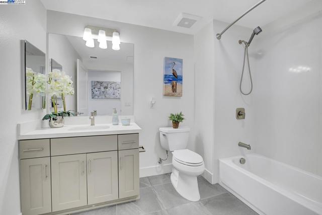 42111 Osgood Rd, Fremont CA: https://media.crmls.org/mediaz/50f74b45-541a-4066-b0d7-b39c3720407f.jpg