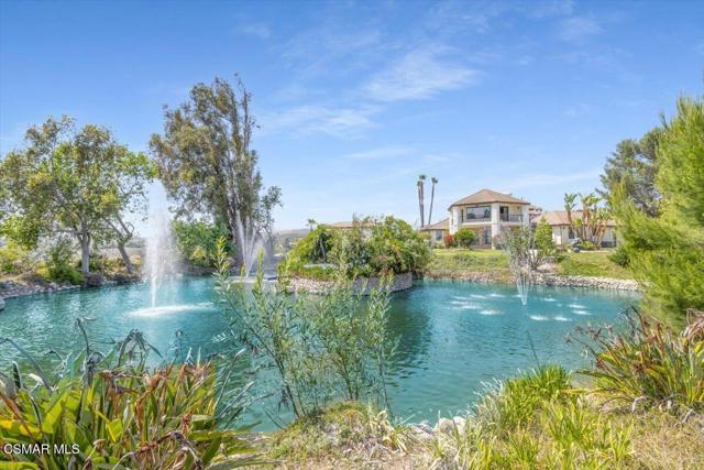 8445 Roseland Avenue, Moorpark CA: https://media.crmls.org/mediaz/50f8db70-7425-412b-856b-85c3dd2916ca.jpg