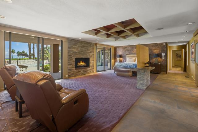 70150 Thunderbird Road, Rancho Mirage CA: https://media.crmls.org/mediaz/50f9547e-709f-4c3c-a427-c7fe5c3097e5.jpg