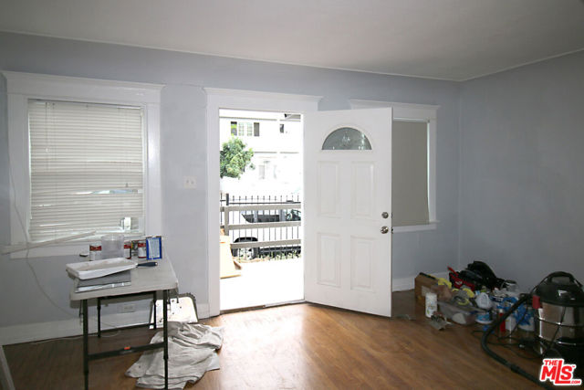 Image 3 for 4553 W Maplewood Ave, Los Angeles, CA 90004