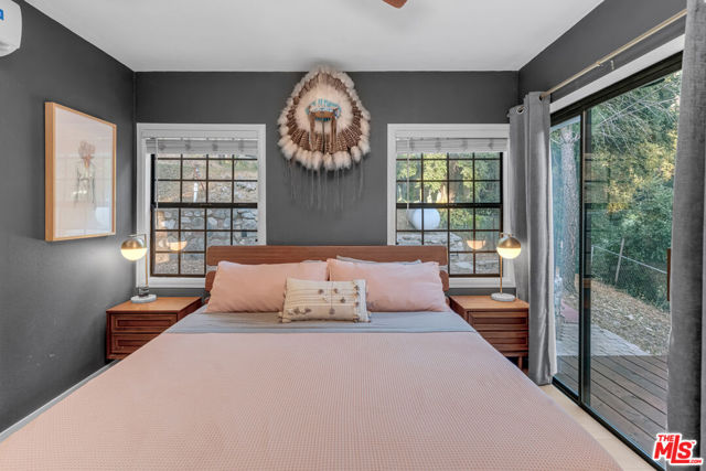 17832 Little Tujunga Canyon Road, Santa Clarita CA: https://media.crmls.org/mediaz/50fad497-1909-48e9-96f9-6dffd3a27e79.jpg