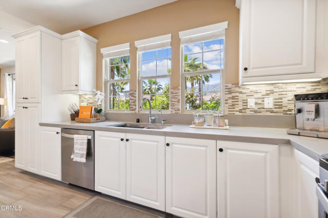 Detail Gallery Image 20 of 67 For 865 Orchid Way a,  Azusa,  CA 91702 - 3 Beds | 3/1 Baths
