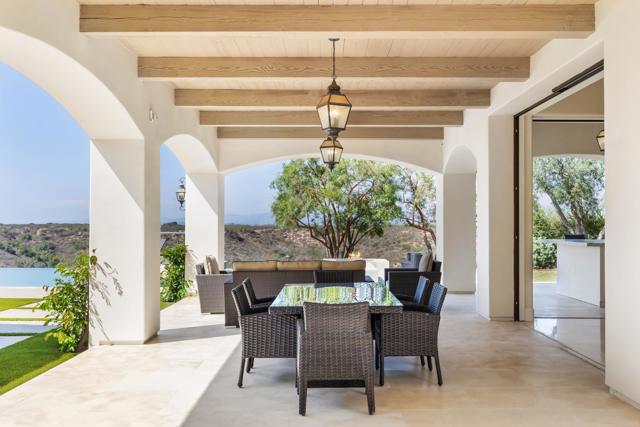 6938 The Preserve Ter, Carmel Valley CA: https://media.crmls.org/mediaz/50fb0808-18ae-4ed6-b806-9e6633c0fe85.jpg