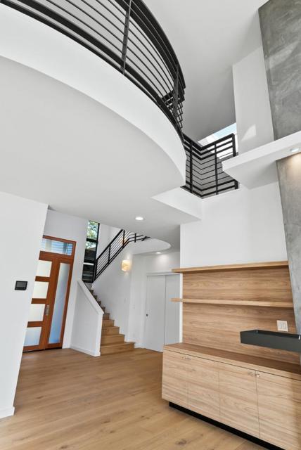 600 Sea View Terrace, La Selva Beach CA: https://media.crmls.org/mediaz/50fc4cd9-e7e6-42e9-b5fc-3bd9b0deaca6.jpg