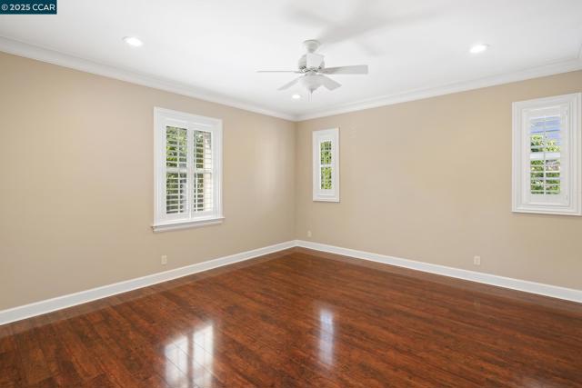 206 Glory Lily Ct, San Ramon CA: https://media.crmls.org/mediaz/50fc8a13-4e7c-42e0-8dc2-2ae59c8779e1.jpg