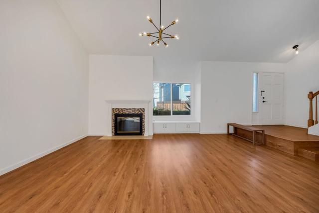 Image 7 of 30 For 831 Vespucci Lane