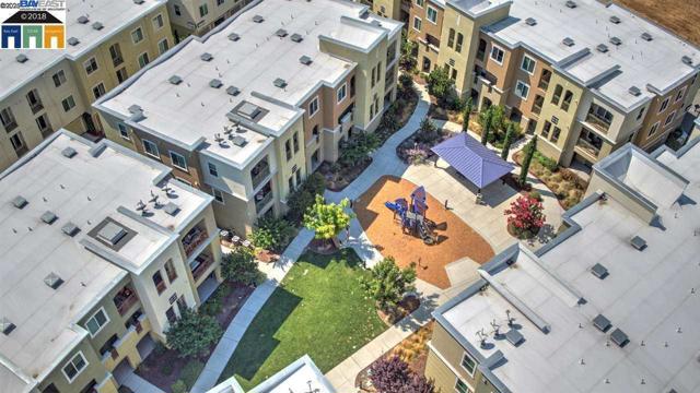 4740 Norris Canyon Rd, San Ramon CA: https://media.crmls.org/mediaz/50fd7c3f-910f-46c4-b7eb-f51336359011.jpg