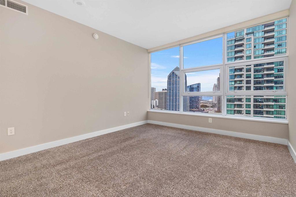 1325 Pacfiic Hwy. - photo 19
