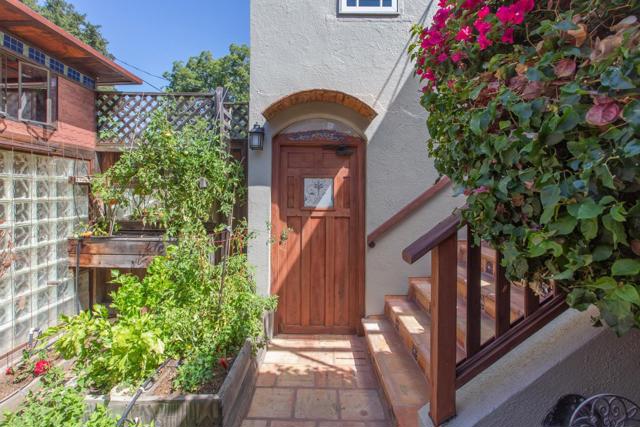 212 Gilbert Avenue, Menlo Park CA: https://media.crmls.org/mediaz/50fe220c-08d9-4354-a872-632aa22c899c.jpg
