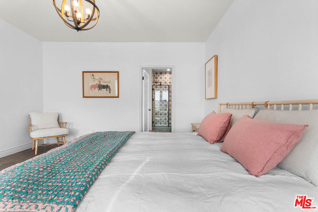 MLS #25623843 image #16