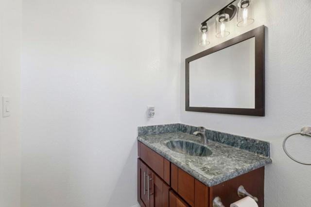 2878 Glen Ascot Way, San Jose CA: https://media.crmls.org/mediaz/50ff3387-ed69-4bbf-a45a-9c30ec629bb4.jpg