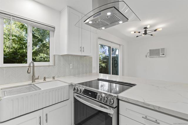 125 W Vermont Ave, Escondido, California 92025, 2 Bedrooms Bedrooms, ,1 BathroomBathrooms,Condominium,For Sale,W Vermont Ave,250029456SD