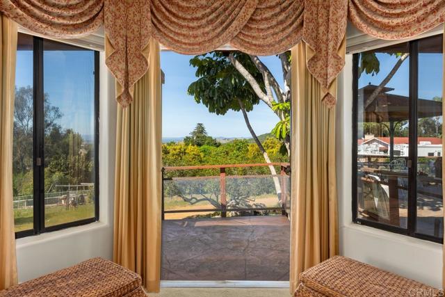 Detail Gallery Image 30 of 54 For 2394 Vista Grande, Vista,  CA 92084 - 3 Beds | 2/1 Baths