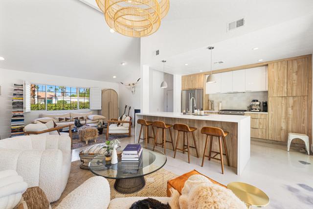 1055 E Louise Drive, Palm Springs, CA 92262