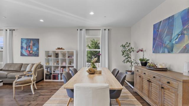 30491 De Caron Street, Murrieta CA: https://media.crmls.org/mediaz/51021f93-61ec-4e5a-b509-0191f8d1d7e7.jpg