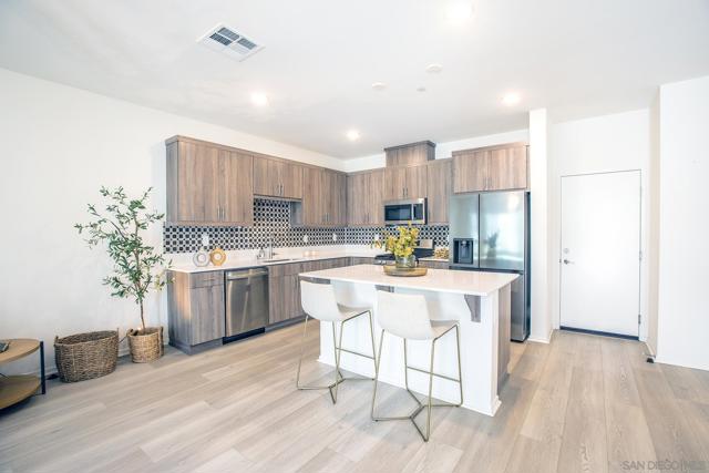 340 SWEET PLACE, Fallbrook CA: https://media.crmls.org/mediaz/51022ead-b314-4727-b673-257f1fcbfbf5.jpg