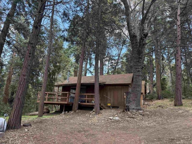 22124 Crestline Road, Palomar Mountain CA: https://media.crmls.org/mediaz/51029468-1a70-4825-9fc0-3fc315c714ea.jpg