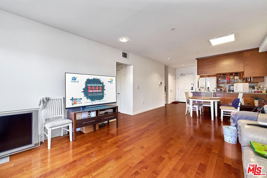 MLS #25595425 image #5