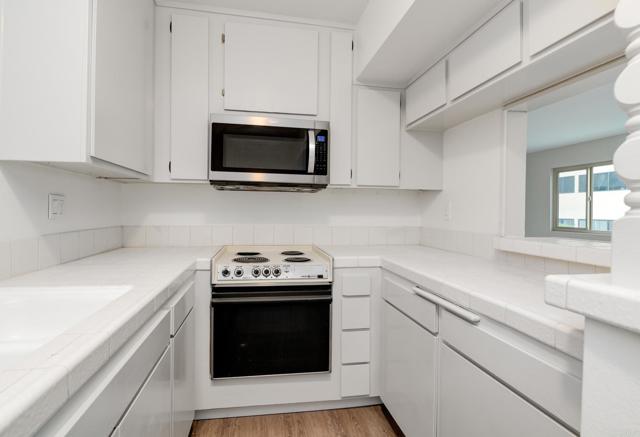 Detail Gallery Image 16 of 34 For 6765 Alvarado Rd #10,  San Diego,  CA 92120 - 2 Beds | 2 Baths