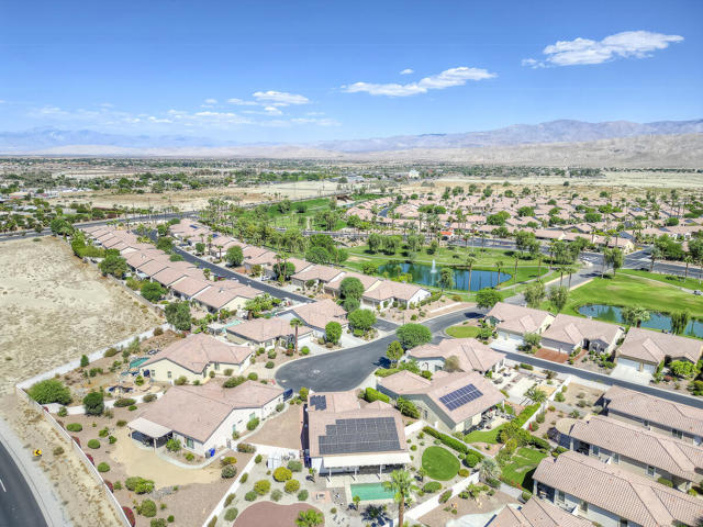80174 Camino San Mateo, Indio CA: https://media.crmls.org/mediaz/5103e735-e403-4313-8948-ce01921dc635.jpg