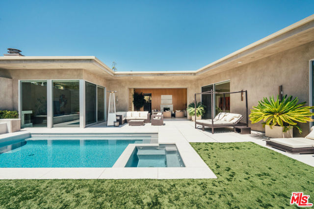 1470 CARLA, Beverly Hills CA: https://media.crmls.org/mediaz/5104edd5-2681-4ad9-a385-9c5a6db97882.jpg